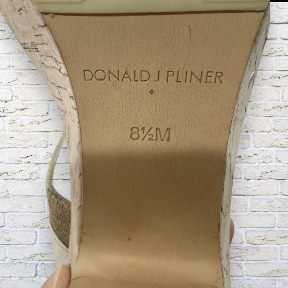 Donald J. Pliner SZ 8.5 M Nolita Platform Sandal with Cork Heel